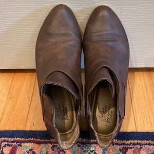 GUC Life Stride Boots